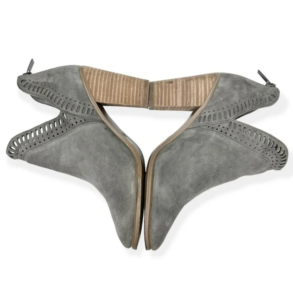 Vince Camuto Eana‎ Grey Suede Perforated Cutout Ankle Booties Size 6M 36